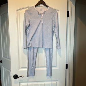 Womens Blue and White Stripe Roller Rabbit Pajamas Size Small - Gently Worn